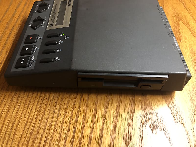 Yamaha MDF3 MIDI Data Filer, clean, working | Reverb Yamaha MDF3 MIDI Data Filer, clean, working | Reverb