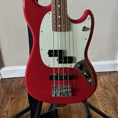 Fender Offset Series Mustang Bass PJ with Pau Ferro Fretboard 2017 - 2019 Torino Red image 1