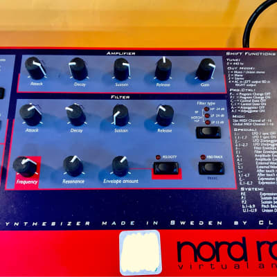 Nord Lead Rack Rackmount Virtual Analog Synthesizer 1995 - 1997 - Red image 1