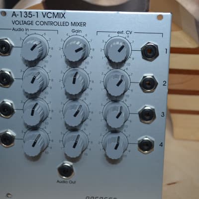 Doepfer A-135-1 VCMIX Voltage Controlled Mixer image 1