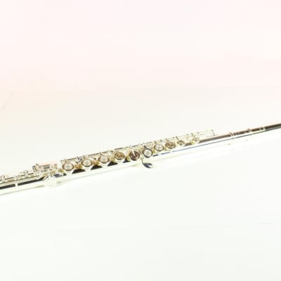 Yamaha Model YFL-462H Advanced Solid Silver Flute - Offset G, B Foot, Pointed Key Arms MINT CONDITIO image 7