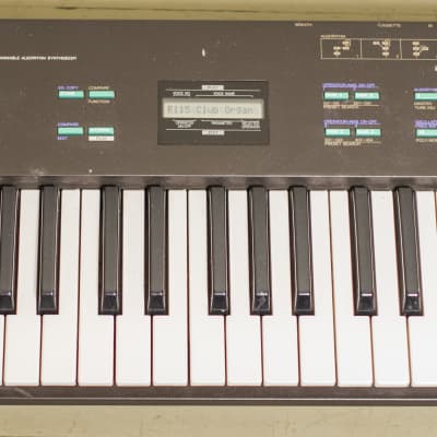Yamaha DX27 Programmable Algorithm Synthesizer 1985 - Black image 1