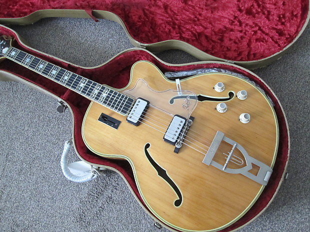 Hofner Committee 1962 blond