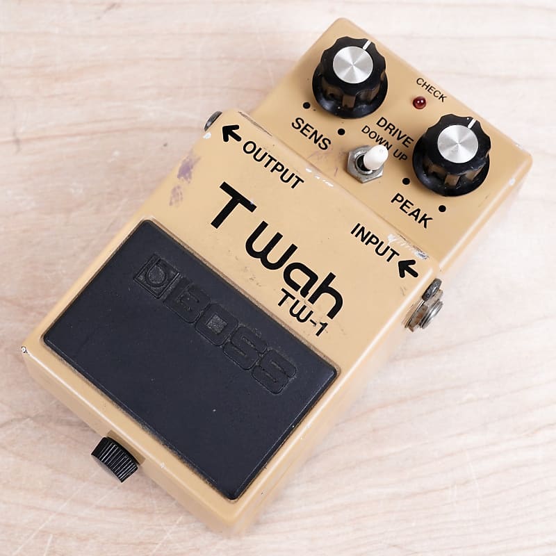 Boss TW-1 BOSS Touch Wah TW-1 銀ネジ 日本製 BOSS TW-1 Touch