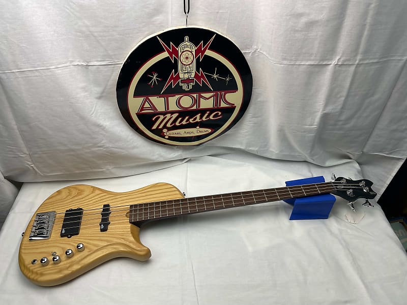 Brubaker Brute Series MJXSC4 4string Bass Headstock Reverb