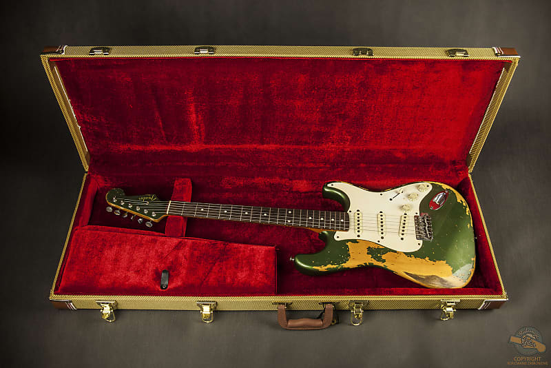 ギター OliveGreen RelicLaquerFinishStratocaster ギター OliveGreen RelicLaquerFinishStratocaster ギター