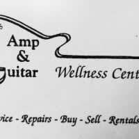  Amp & Guitar 