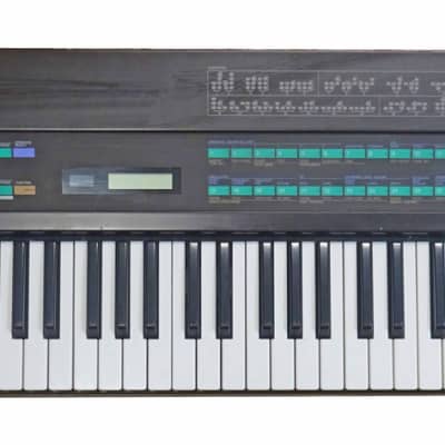 Yamaha DX7 Digital Programmable Algorithm Synthesizer