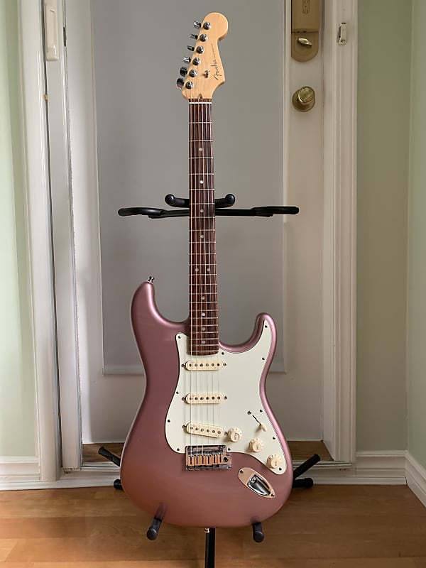 ギター Fender American Deluxe Stratocaster Fender American Deluxe Stratocaster 2004 - 2010 | Reverb Canada
