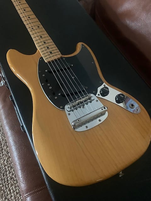 1977 Fender Mustang