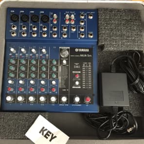 Yamaha MG8/2FX Mixing Console w/ case | Reverb