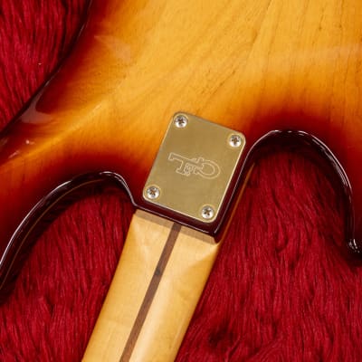 G&L USA エレキベース L-2000 3TSB 2005年製 ハードケース付属