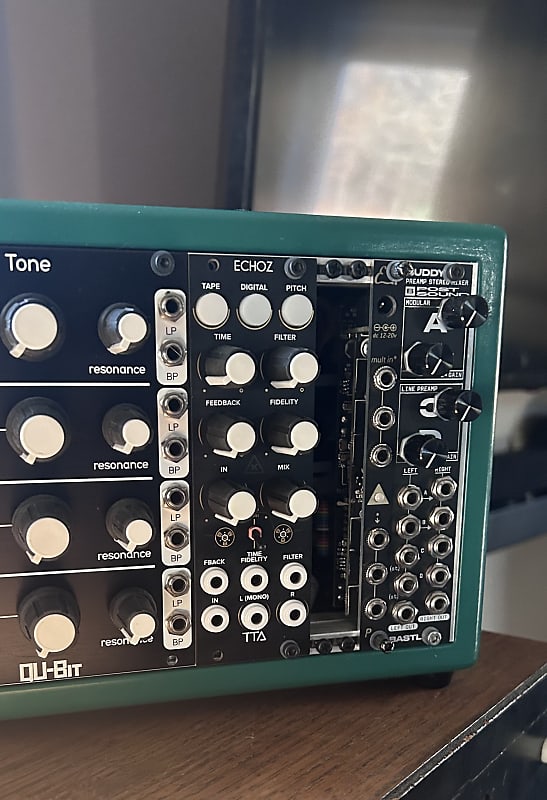 Tiptop Audio ECHOZ (BLACK) | ModularGrid Eurorack Marketplace