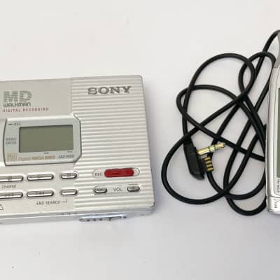 Sony Portable Minidisc Player MZ-R90 With Original Box image 4