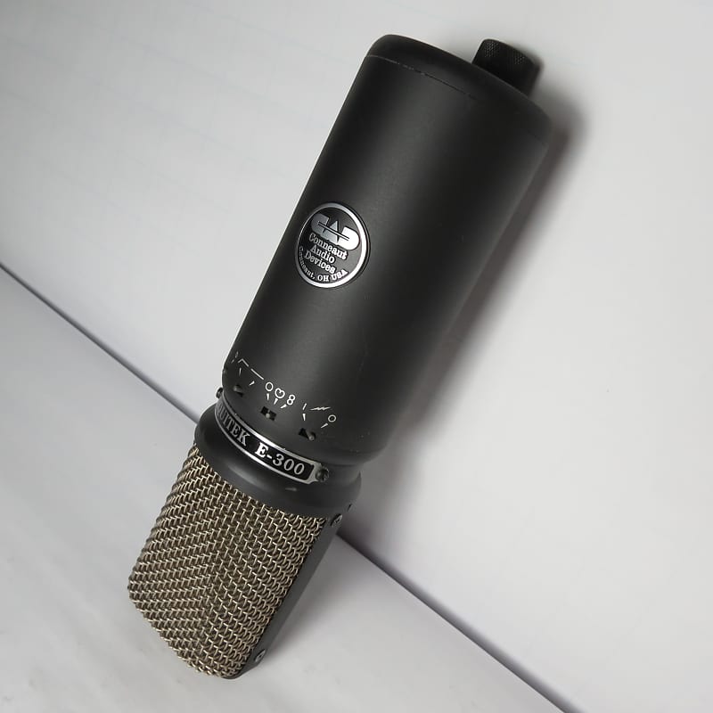 CAD Equitek E300 Large Diaphragm Multipattern Condenser Microphone
