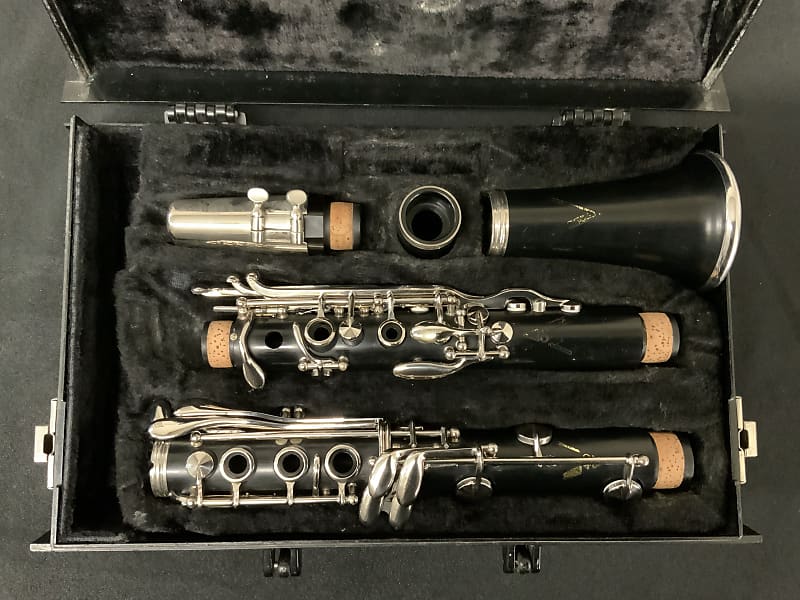 Vito shop v40 clarinet