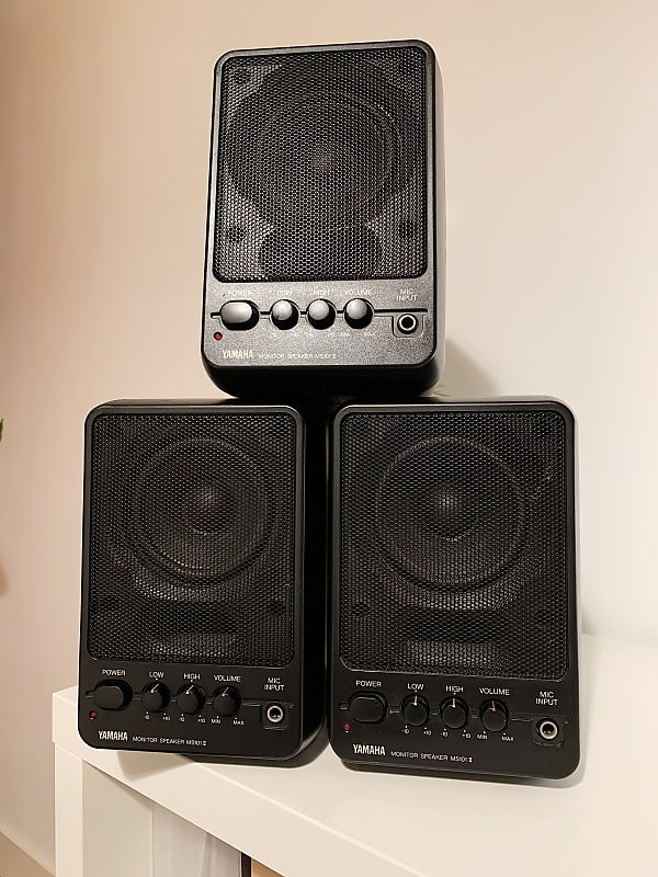 Yamaha Monitor Speaker MS101 II ペア Yamaha Monitor Speaker MS101 II ペア Yamaha Ms101 II Powered