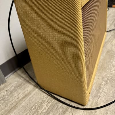 Victoria Victorilux 2x12 Combo Tweed image 3