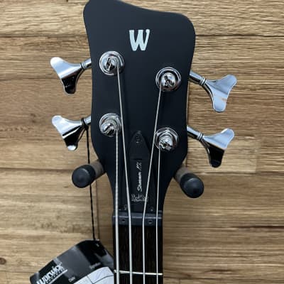 Warwick Rockbass Streamer LX-4 4- string Active bass -Natural Satin  7lbs 8oz. W/soft bag. New! image 9