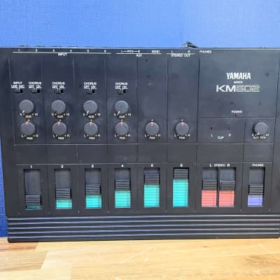 Yamaha KM802 Vintage 8-channel Mixer