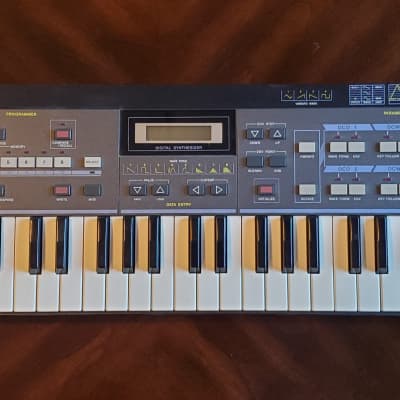 Casio CZ-101 49-Key Synthesizer 1985 - 1988 - Black