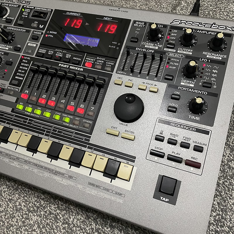 DTM・DAW【週末限定値下げ中】Roland MC-505 - DTM・DAW