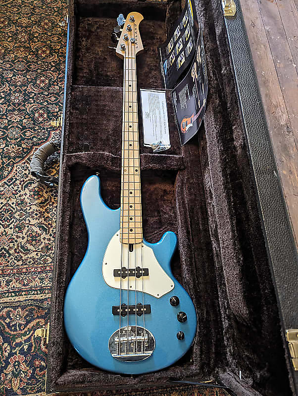 Lakland USA CLASSIC SERIES 44-DUAL J (2016) Lake Placid Blue | Reverb