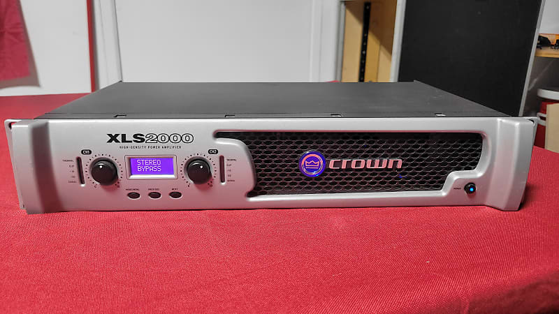 Crown XLS 2000 Two-Channel Power Amplifier