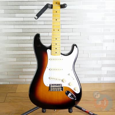 Fender Vintera '50s Stratocaster Modified with Maple Fretboard 2-Color Sunburst image 9