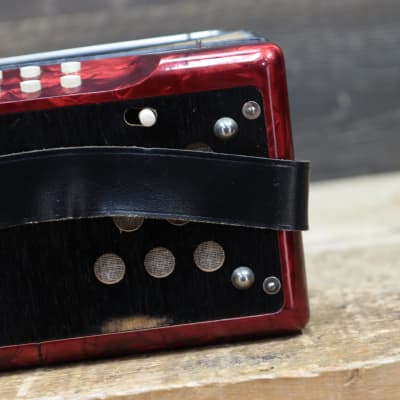Hohner Erica 2-Row 8-Bass 21-Treble Button G-C Red Diatonic Accordion w/Case image 14