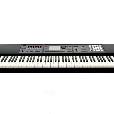 Roland FA-08