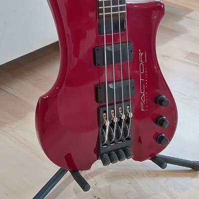 Kubicki Factor Bass 1985 - Red for sale