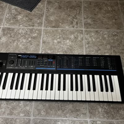 Korg Poly-800 MKII 1 Synth