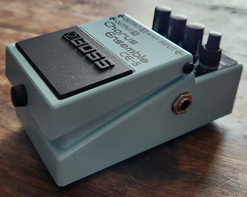 Boss CE-5