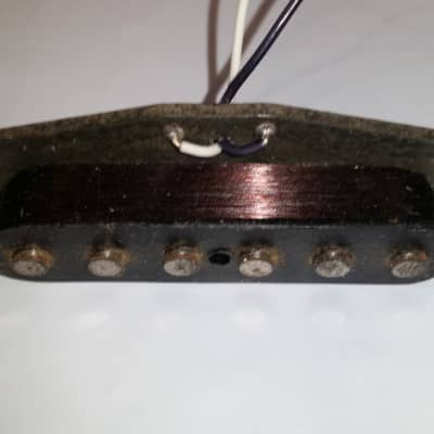 FENDER STRATOCASTER PICKUP early1980s Grey Bottom, meter read 5.93 image 8