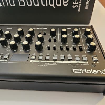 Roland SE-02 Boutique Series Synthesizer Module 2017 - Present - Black image 5