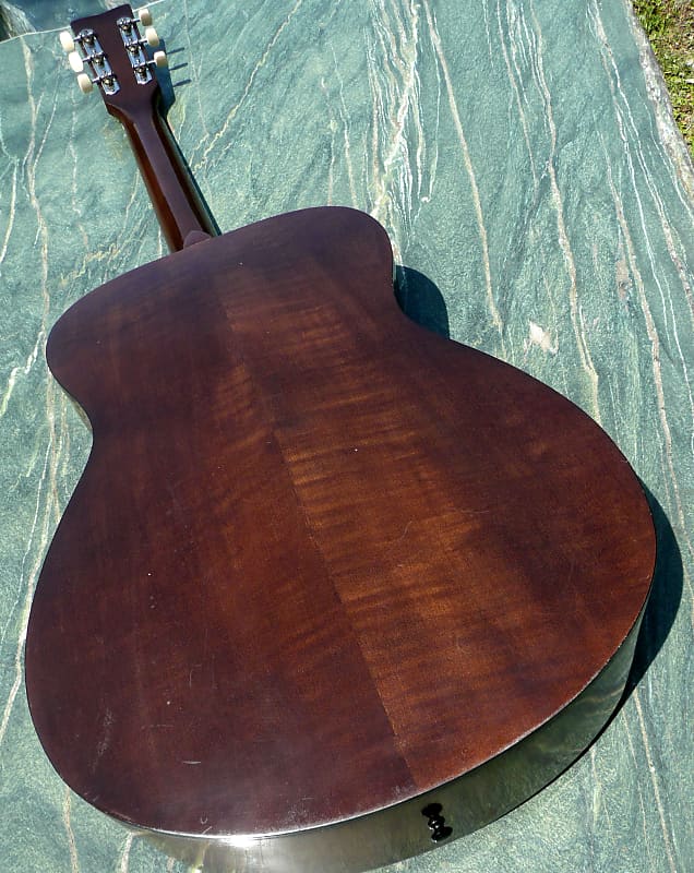 Yamaha FG-110 Red Label Nippon Gakki Grand Concert 1969