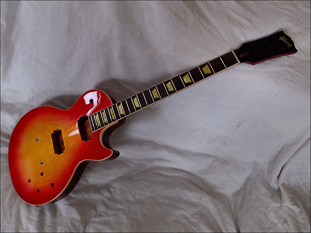 Gibson les paul clearance husk