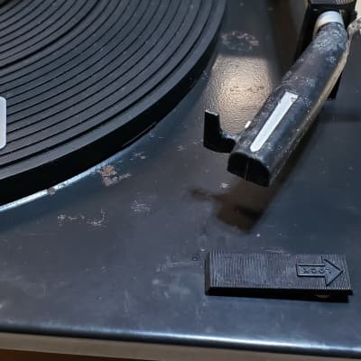 Vintage Magnavox W718 Turntable  1960s-70's (As Is For Repair) image 4