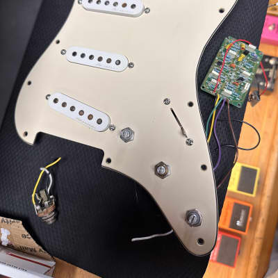Fender Eric Clapton loaded pickguard with mid boost & tbx tone control - White image 2