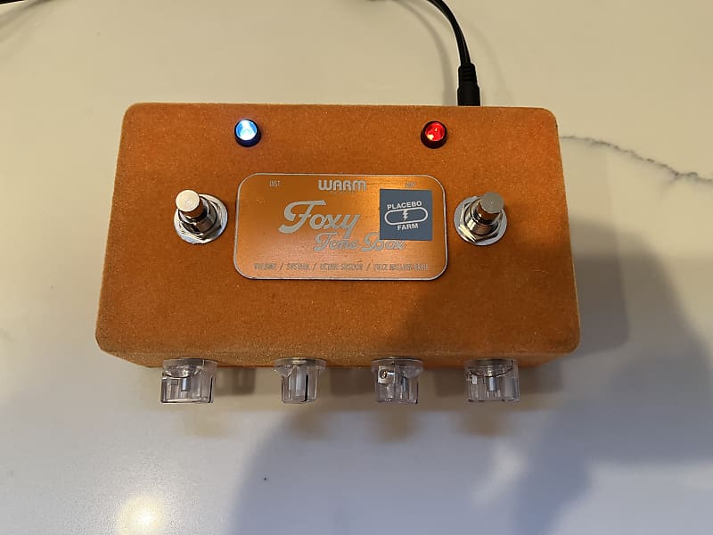 Warm Audio Foxy Tone Box PLACEBO FARM Modded — Octave Switch and LEDs with  Octave Sustain Control | Reverb