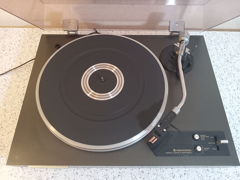 Vintage Kenwood KD-2070 Direct selling Drive Manual Turntable Tested Working