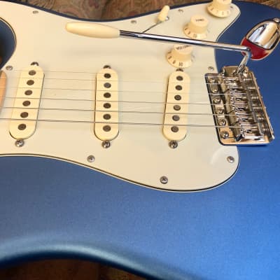 DISPLAY MODEL- Fender American Performer Stratocaster, Satin Lake Placid Blue Maple Neck, w/ Fender padded Gig Bag Case image 5