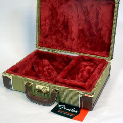 Fender Mississippi Sax Case Tweed+Red Plush  0991013000 for sale