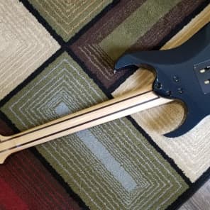 Ibanez Prestige RG1527 7 string MIJ Brass Block&Hardshell