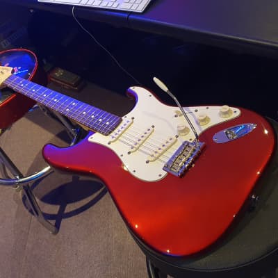 2008 Fender American Standard Stratocaster MINT Mystic Red USA Strat! Noiseless Pickups! Time Capsule Guitar! image 2