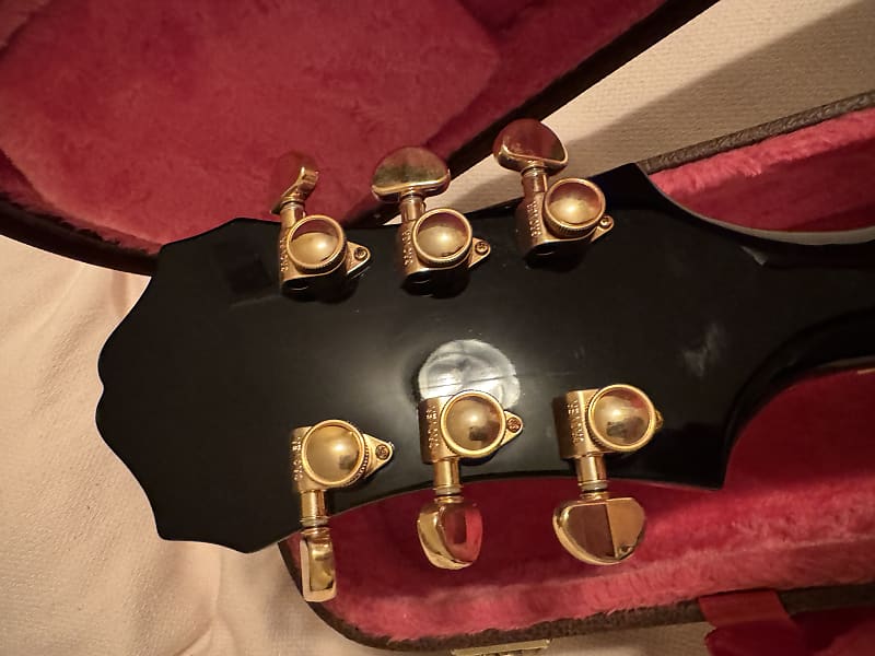 Epiphone Sheraton II 2014 Ebony - Gibson 57 Classic pickups and