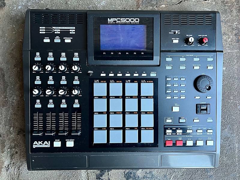 Used Akai MPC 5000