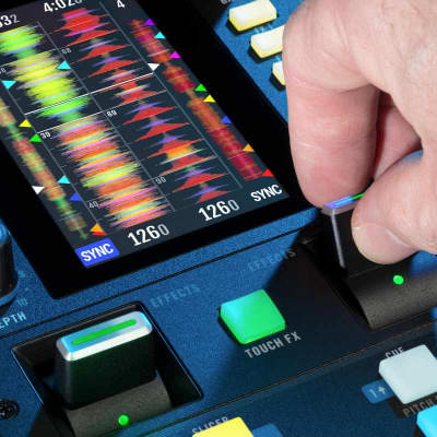 Rane DJ SEVENTY-TWO-MKII Table de mixage DJ Battle pro 2 voies, 2 USB, 2 DVS écran tactile 4,3" image 7