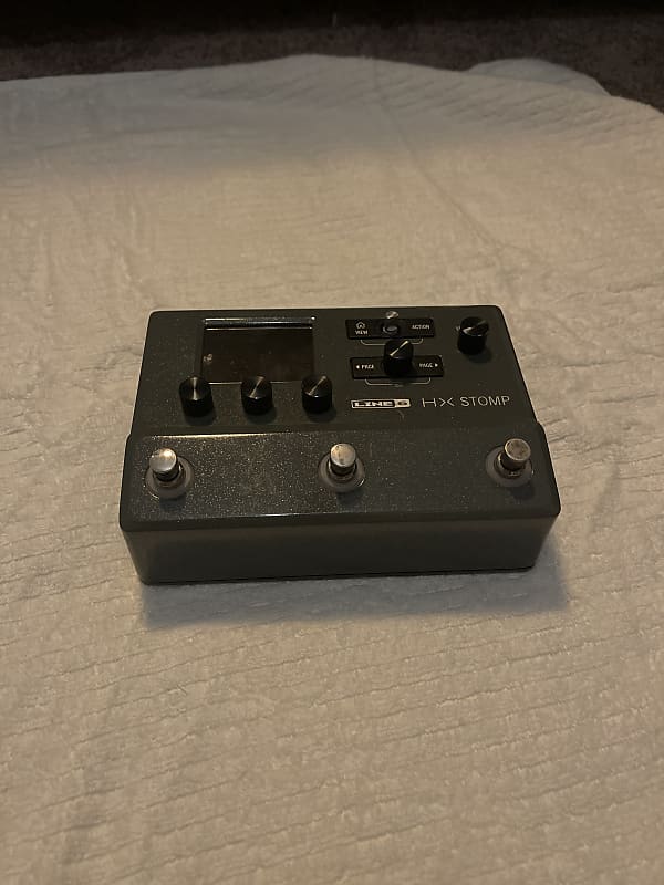 Line 6 HX Stomp MultiEffect and Amp Modeler Reverb